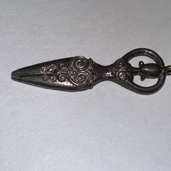 Silver Ornate Celtic Goddess Pendant - Picture 6 of 16